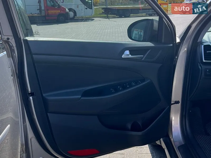 Hyundai Tucson 2019 VIN TMAJ381ADLJ964502 фото оголошення 21 з 65