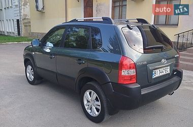 Позашляховик / Кросовер Hyundai Tucson 2011 в Краснограді