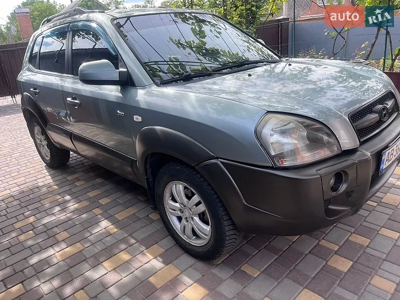 Hyundai Tucson