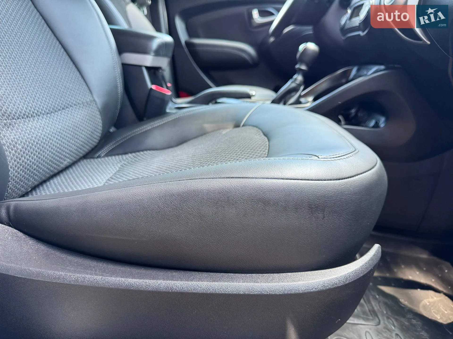 2010 Hyundai Tucson - мініатюра 45