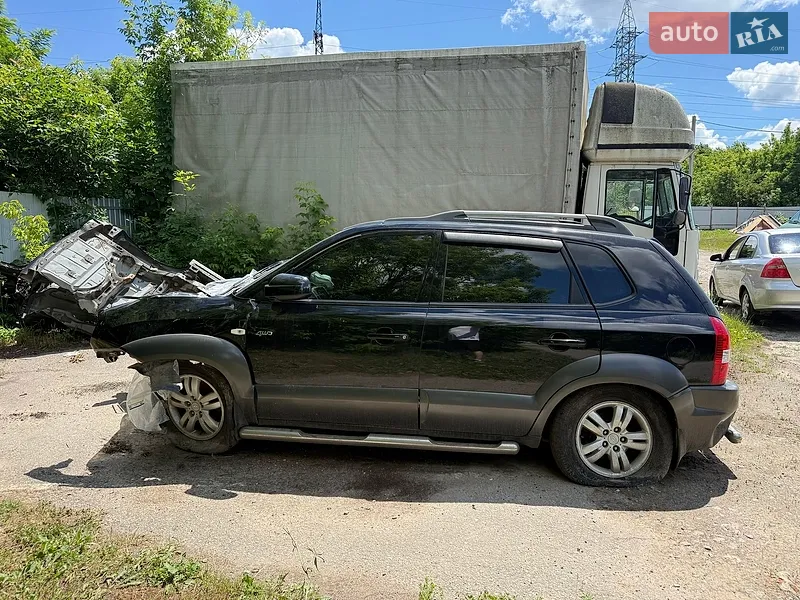Hyundai Tucson 2008 VIN Y6LJN81BP8L208978 фото оголошення 3 з 36