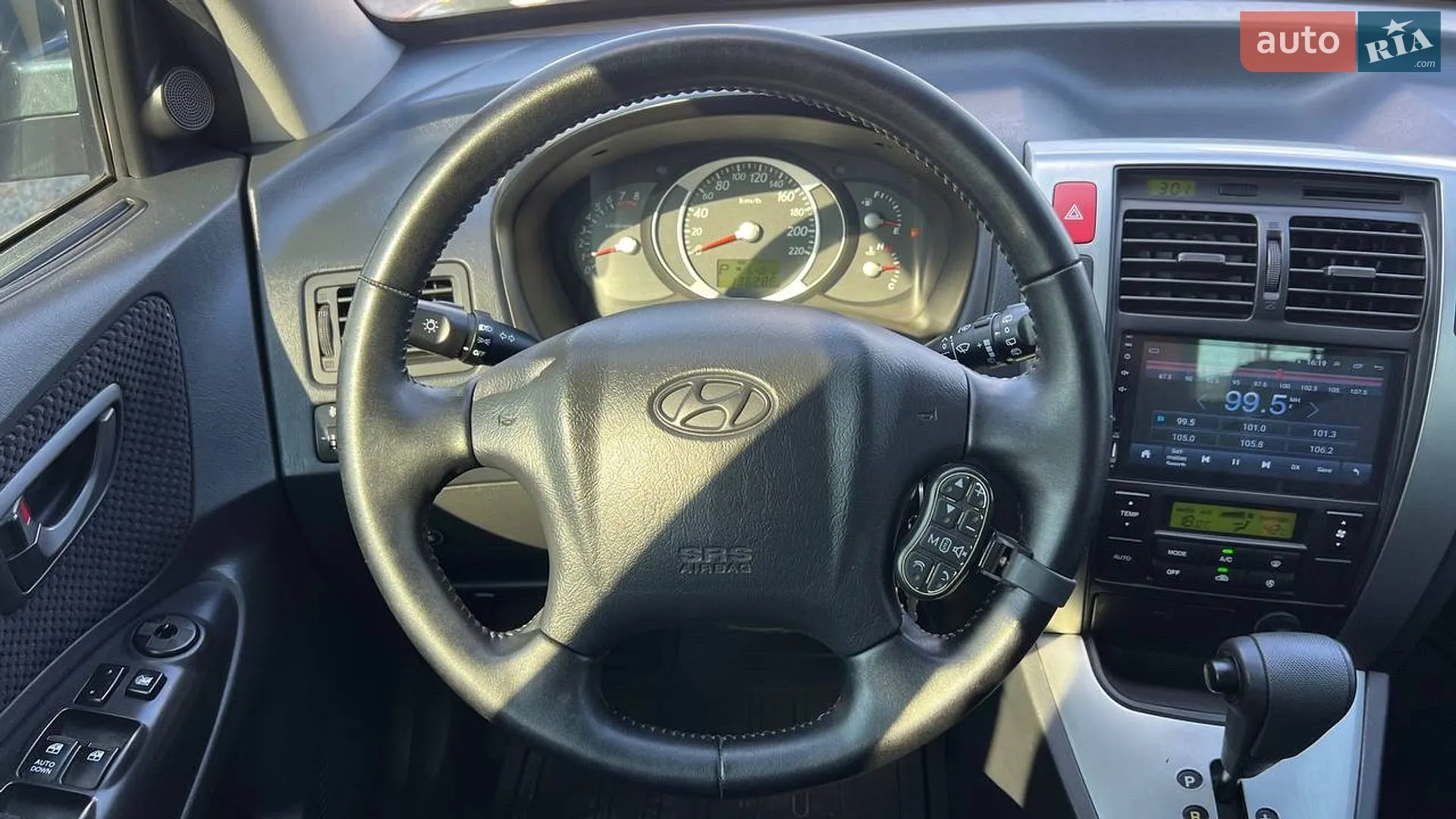 2011 Hyundai Tucson - мініатюра 22
