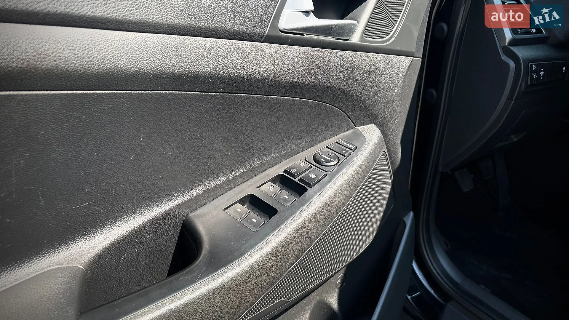 2016 Hyundai Tucson - мініатюра 24