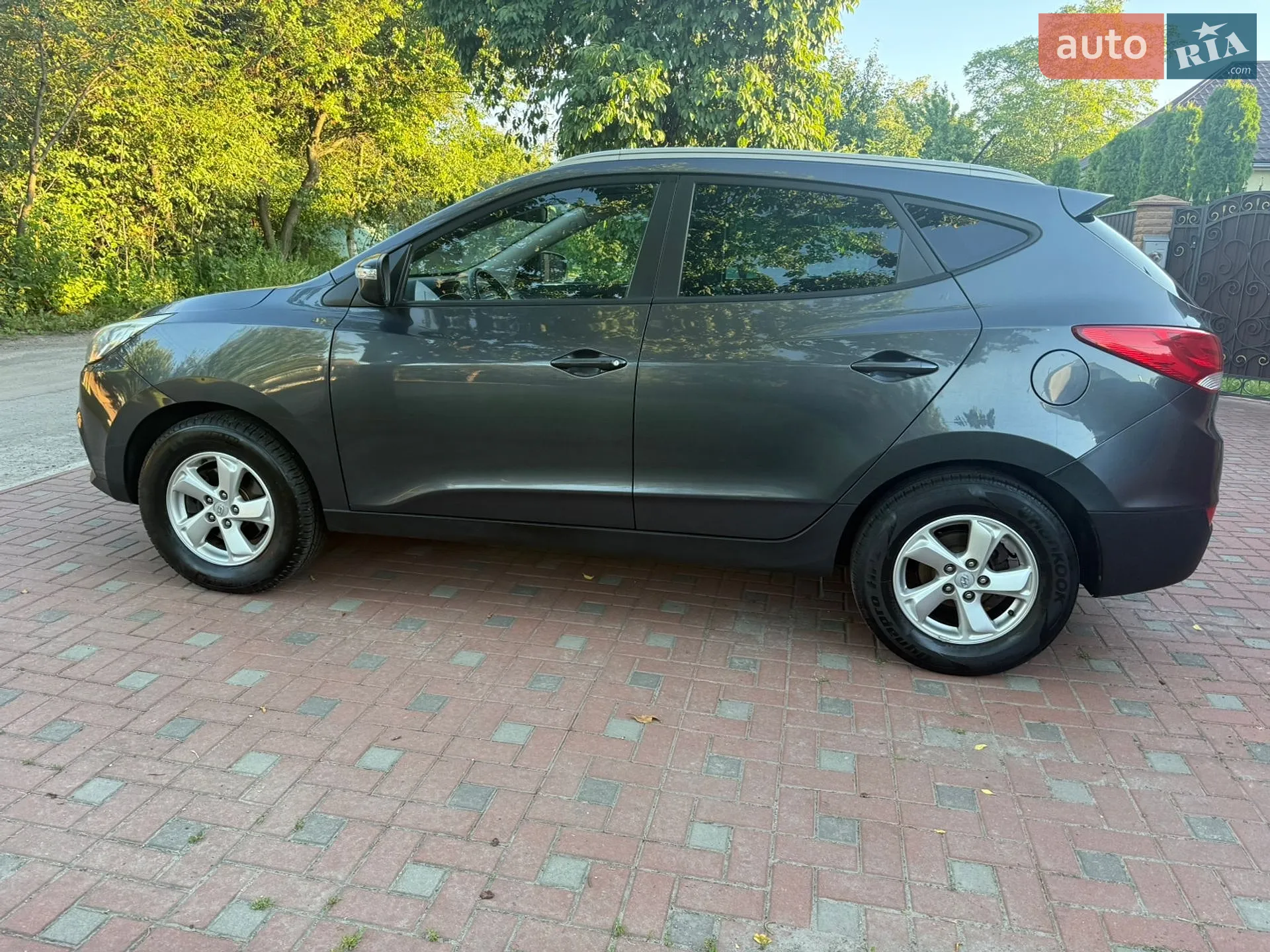 2010 Hyundai Tucson - мініатюра 33