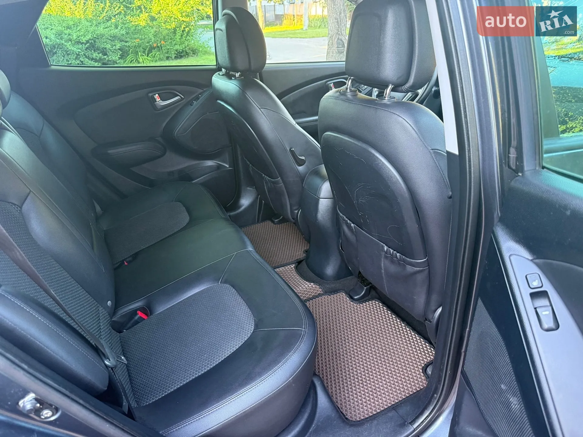 2010 Hyundai Tucson - мініатюра 56