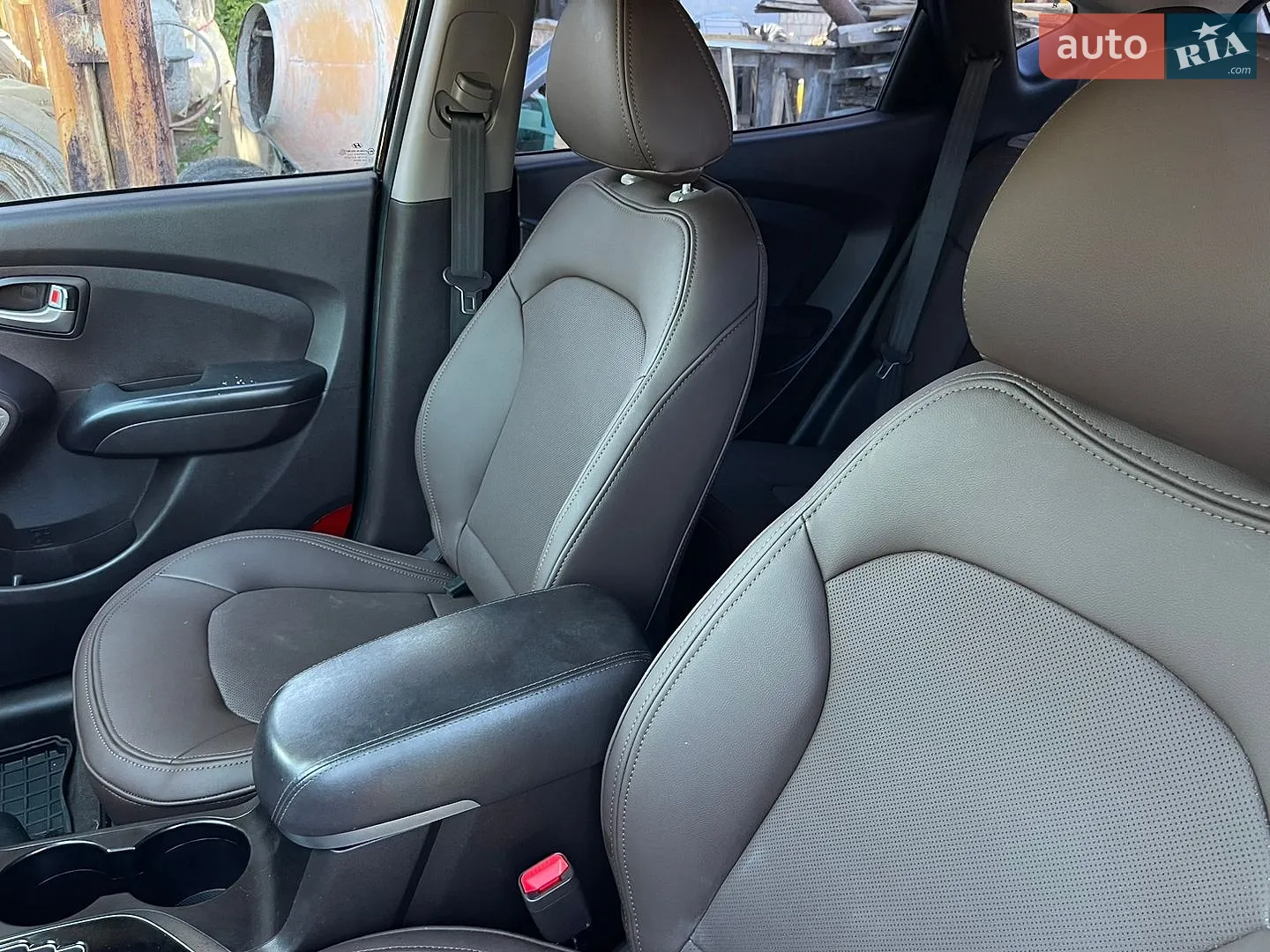 2010 Hyundai Tucson - мініатюра 13