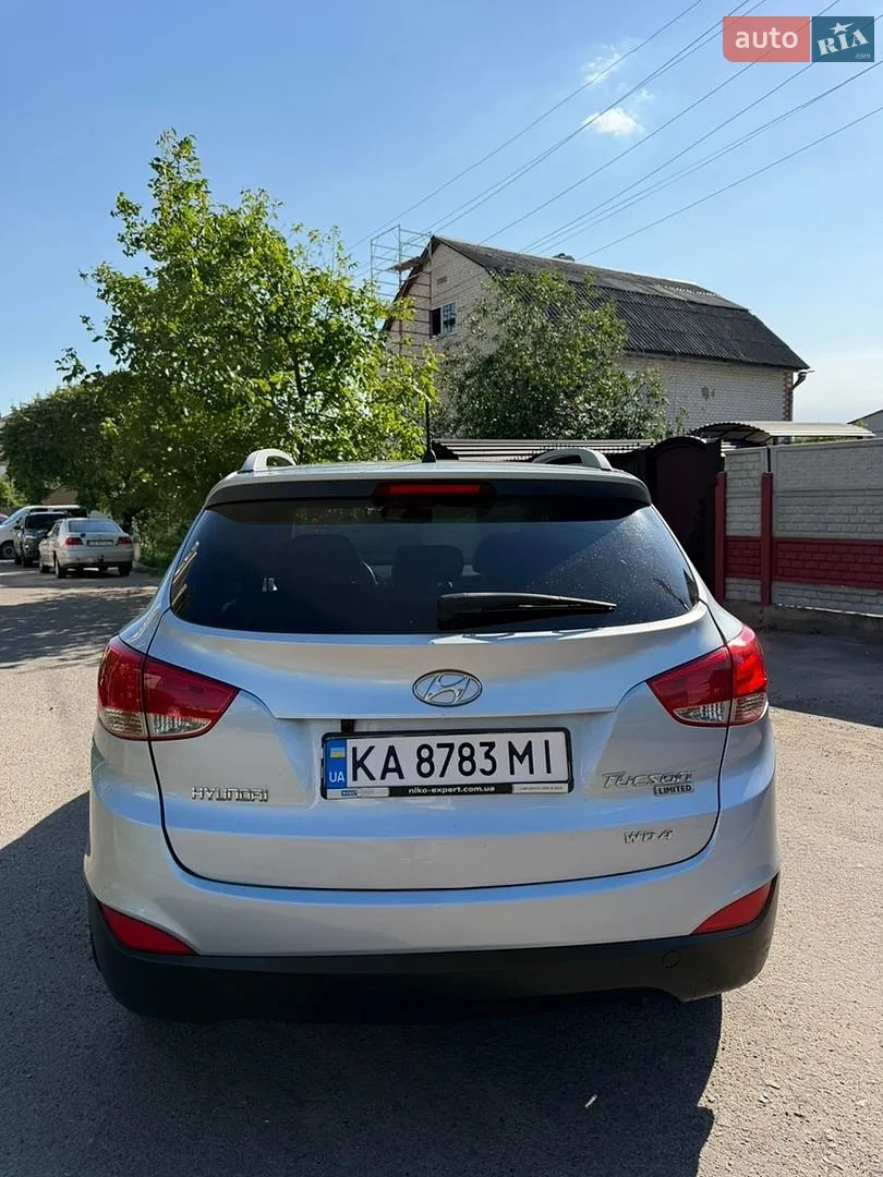 2010 Hyundai Tucson - мініатюра 8