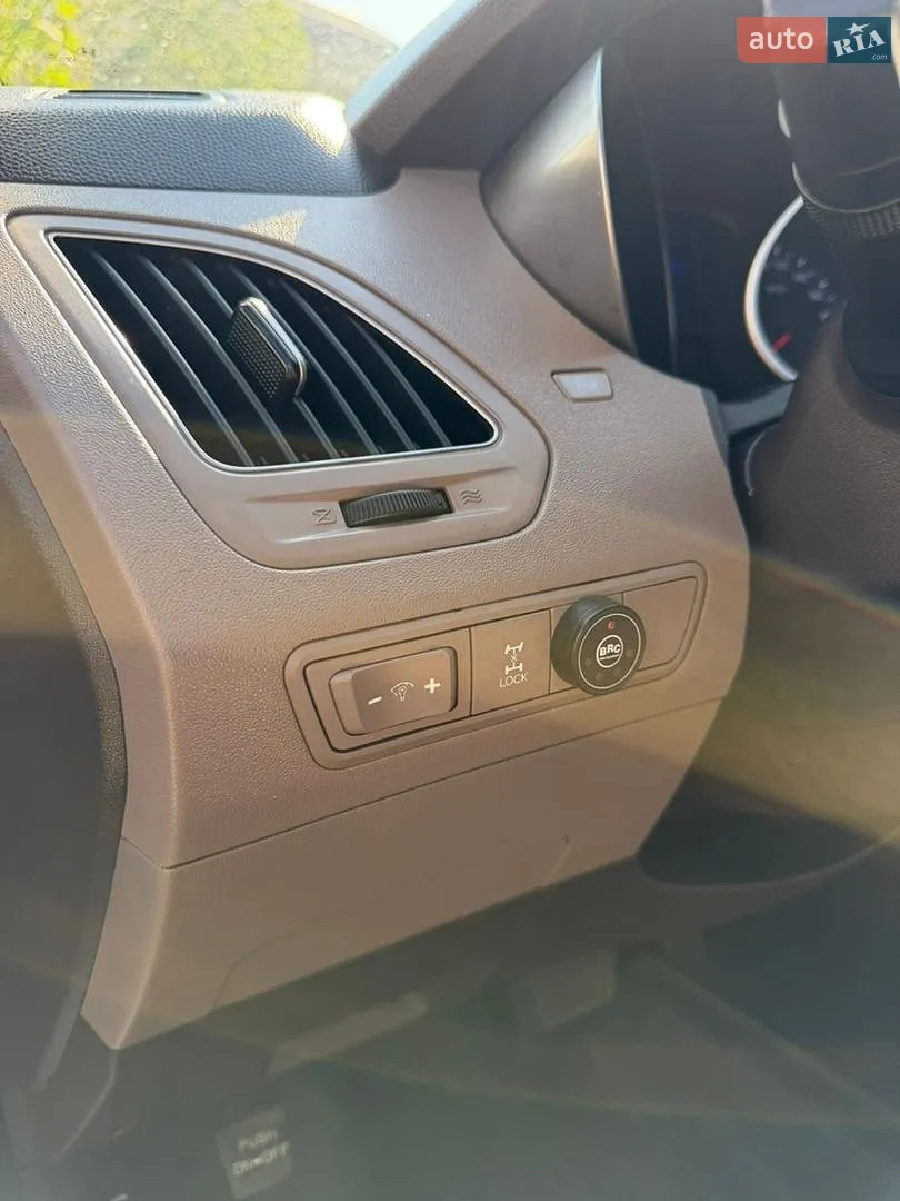 2010 Hyundai Tucson - мініатюра 27