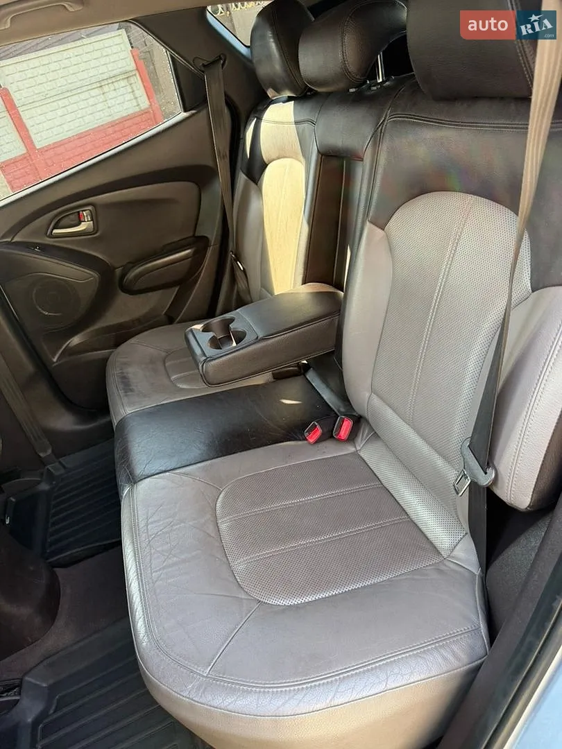 2010 Hyundai Tucson - мініатюра 29