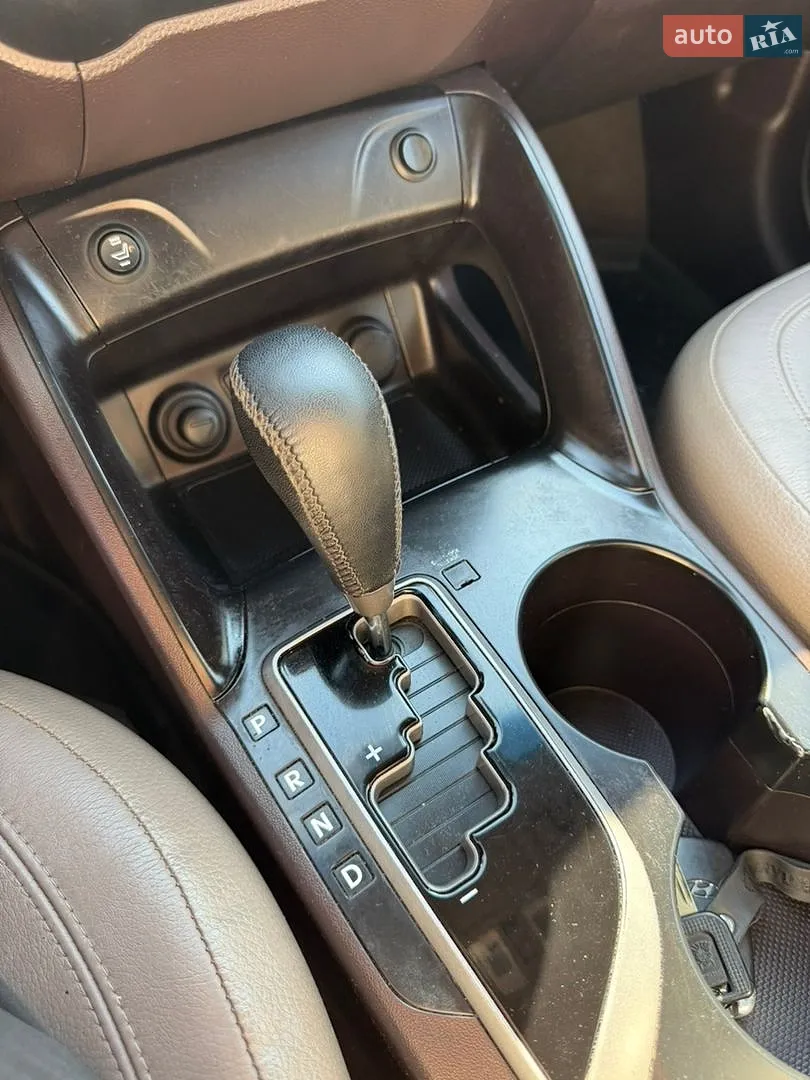 2010 Hyundai Tucson - мініатюра 39