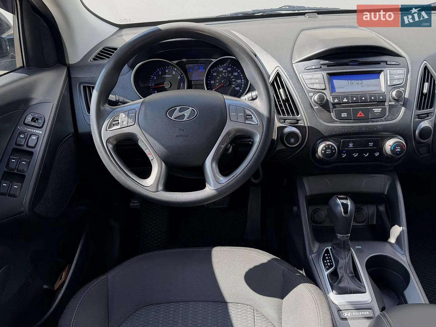 2015 Hyundai Tucson - мініатюра 14