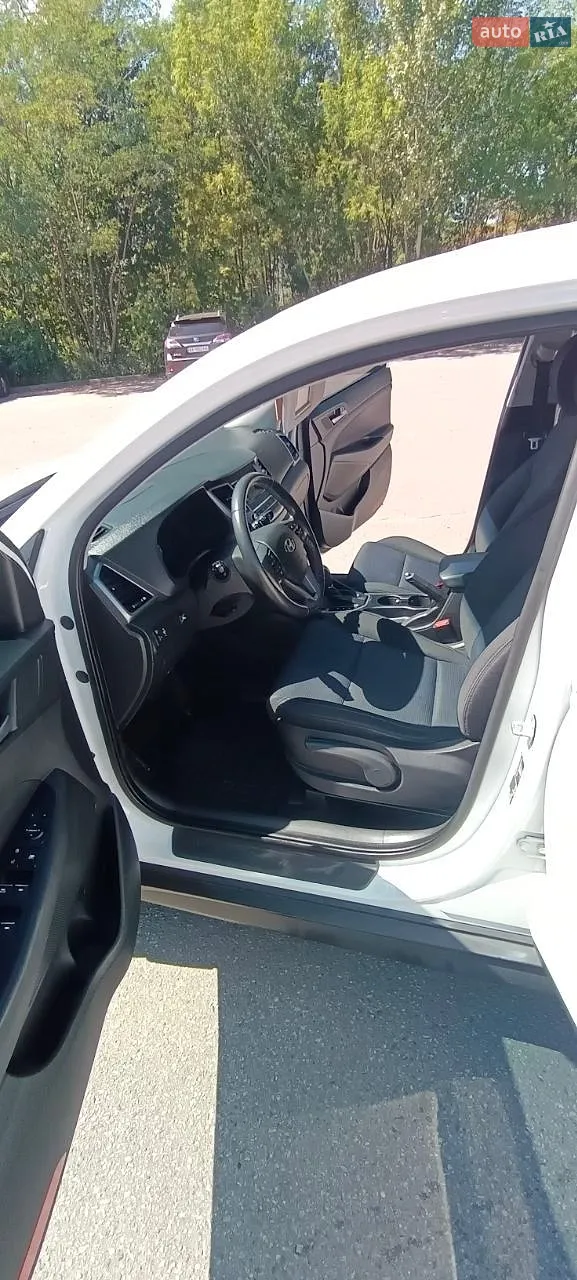 2017 Hyundai Tucson - мініатюра 12