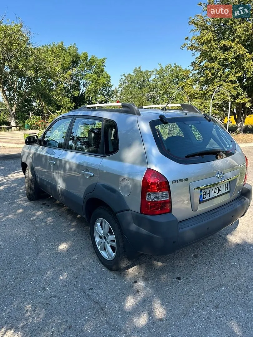 2010 Hyundai Tucson - мініатюра 2