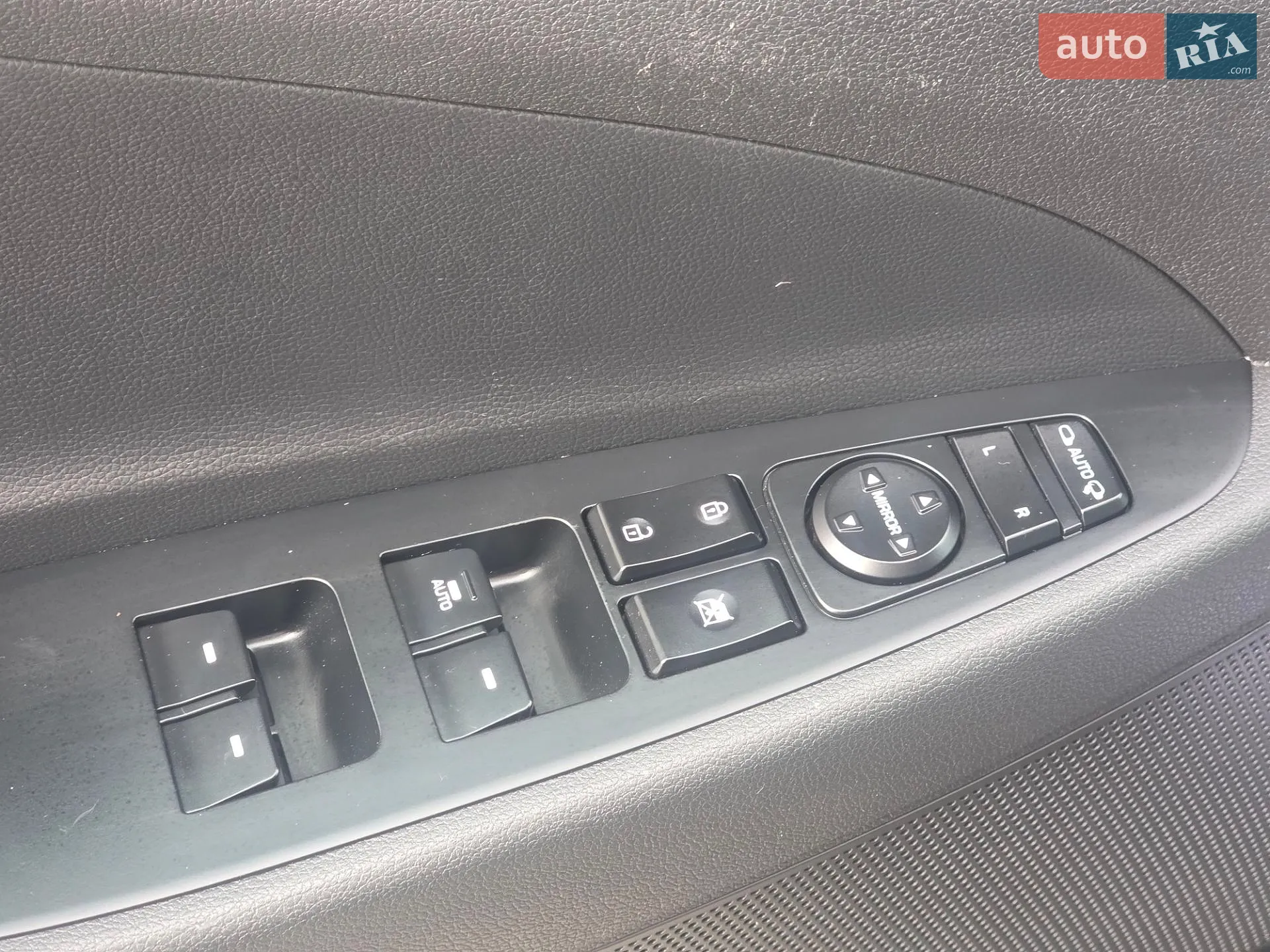 2017 Hyundai Tucson - мініатюра 57