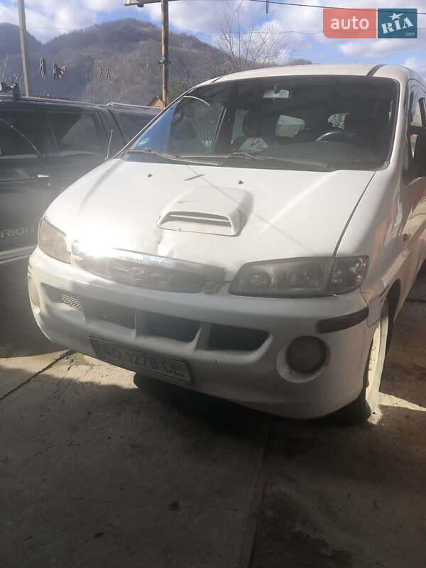 Другие автобусы Hyundai Universe 2003 в 