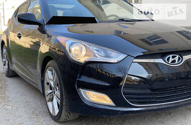 Хэтчбек Hyundai Veloster 2012 в 