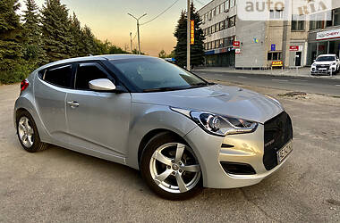 Хетчбек Hyundai Veloster 2014 в Дніпрі