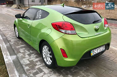 Хэтчбек Hyundai Veloster 2012 в Львове