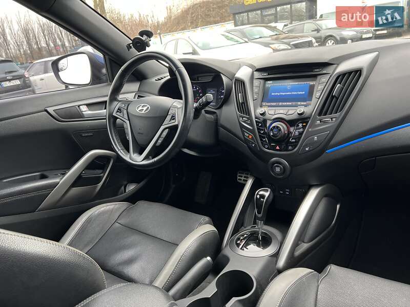 Хэтчбек Hyundai Veloster 2015 в Киеве