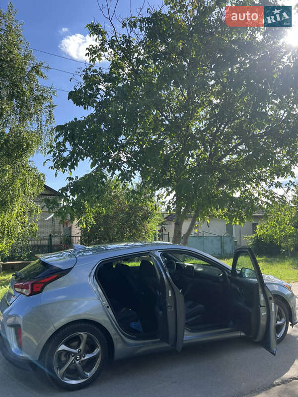 Хэтчбек Hyundai Veloster 2018 в Балте