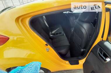 Хетчбек Hyundai Veloster 2012 в Дніпрі