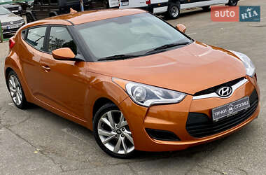 Хэтчбек Hyundai Veloster 2016 в Киеве