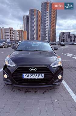 Хэтчбек Hyundai Veloster 2015 в 