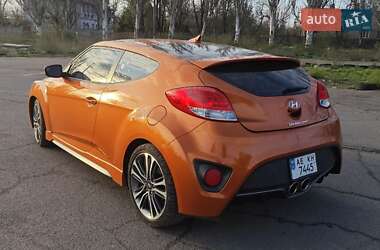 Хэтчбек Hyundai Veloster 2015 в Кривом Роге