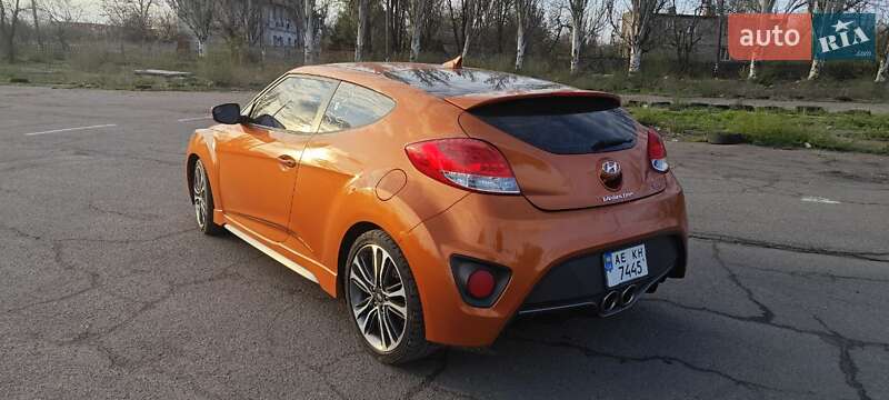 Хетчбек Hyundai Veloster 2015 в Кривому Розі