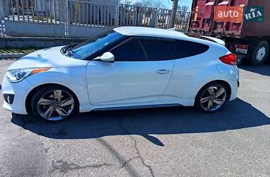 Хетчбек Hyundai Veloster 2013 в 