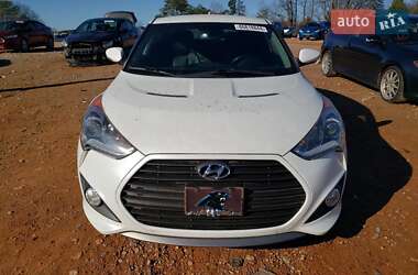 Хэтчбек Hyundai Veloster 2013 в 