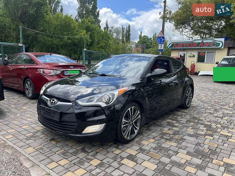 Хетчбек Hyundai Veloster 2014 в 