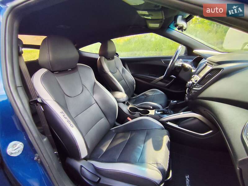 Хэтчбек Hyundai Veloster 2016 в Киеве фото 13 Хэтчбек Hyundai Veloster 2016 в Киеве