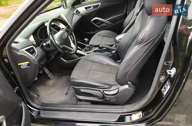 Хетчбек Hyundai Veloster 2014 в 