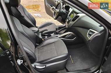 Хетчбек Hyundai Veloster 2014 в 