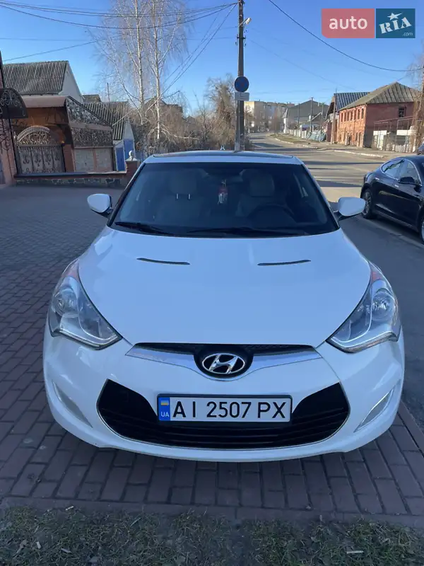 Hyundai Veloster