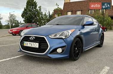 Хэтчбек Hyundai Veloster 2015 в 