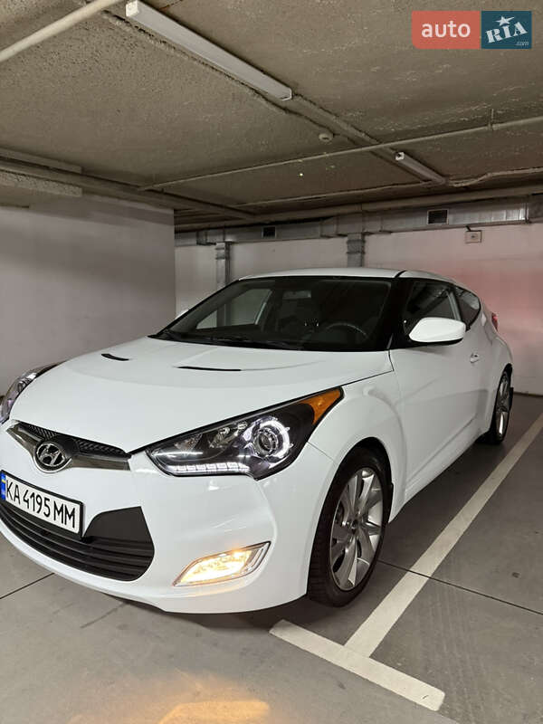 Хетчбек Hyundai Veloster 2016 в Києві
