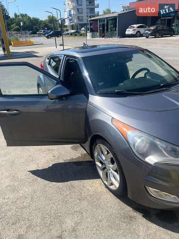 Хэтчбек Hyundai Veloster 2012 в Измаиле