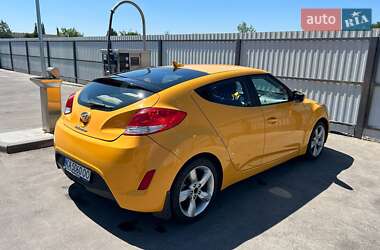 Хэтчбек Hyundai Veloster 2013 в Кривом Роге