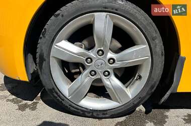 Хэтчбек Hyundai Veloster 2013 в Кривом Роге