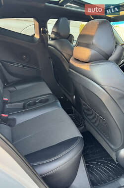 Хэтчбек Hyundai Veloster 2015 в 