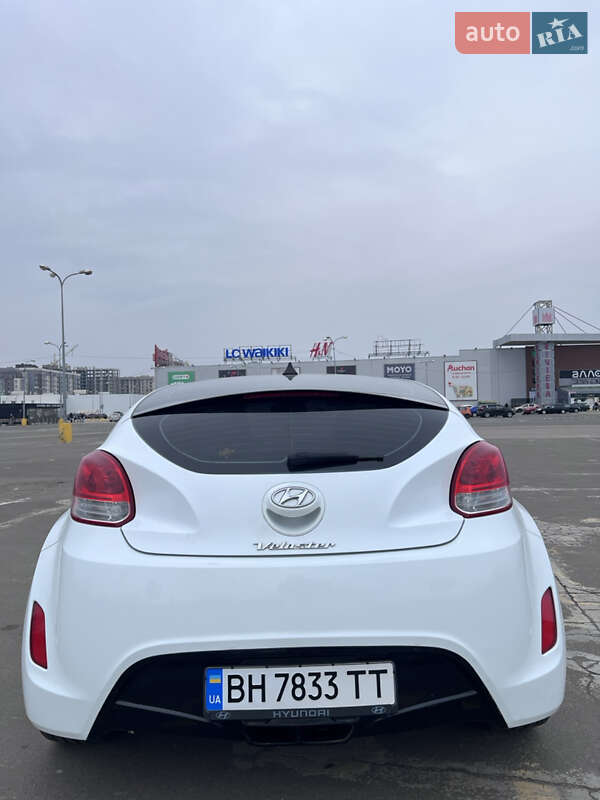 Хэтчбек Hyundai Veloster 2011 в Одессе фото 5 Хэтчбек Hyundai Veloster 2011 в Одессе