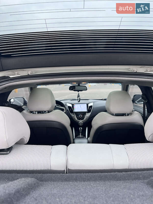 Хэтчбек Hyundai Veloster 2011 в Одессе фото 30 Хэтчбек Hyundai Veloster 2011 в Одессе