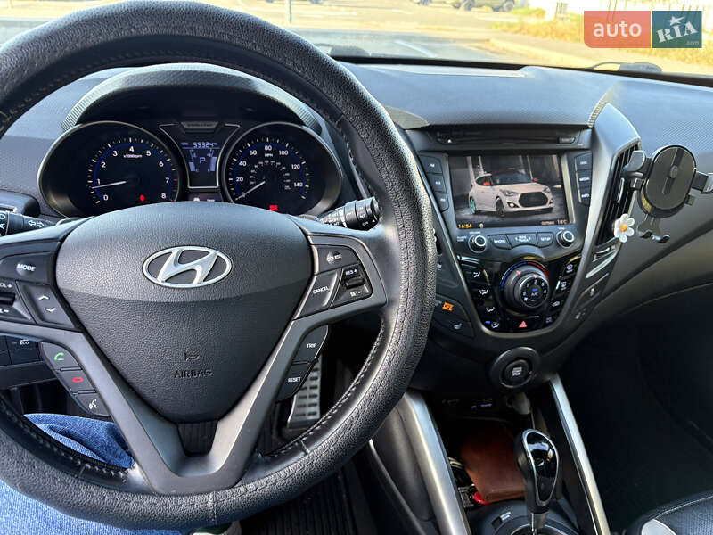 Хэтчбек Hyundai Veloster 2014 в Киеве