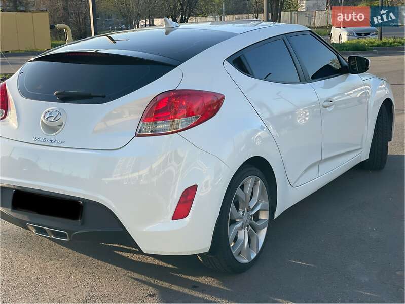 Хэтчбек Hyundai Veloster 2011 в Днепре