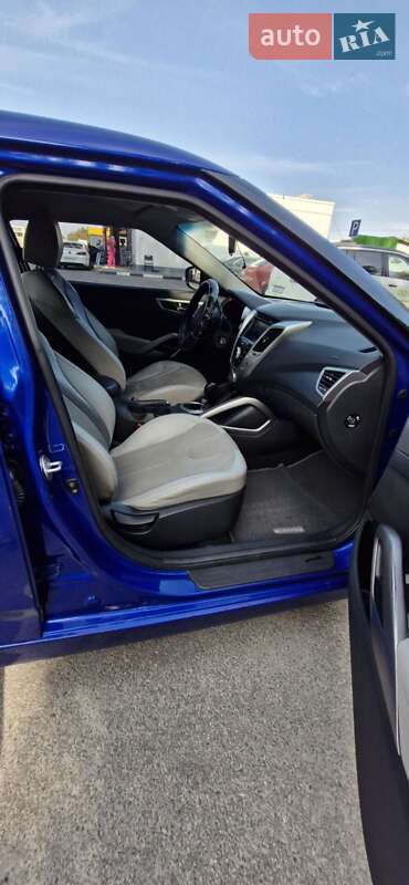 Хэтчбек Hyundai Veloster 2011 в Днепре фото 16 Хэтчбек Hyundai Veloster 2011 в Днепре
