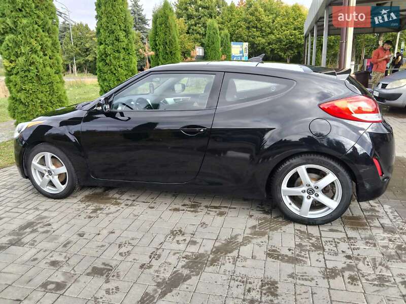 Хетчбек Hyundai Veloster 2014 в Радивиліві фото 7 Хетчбек Hyundai Veloster 2014 в Радивиліві