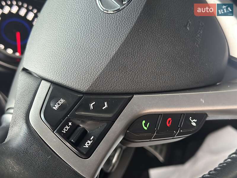 Хетчбек Hyundai Veloster 2013 в Києві