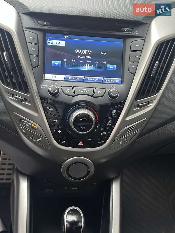 Хетчбек Hyundai Veloster 2013 в Києві